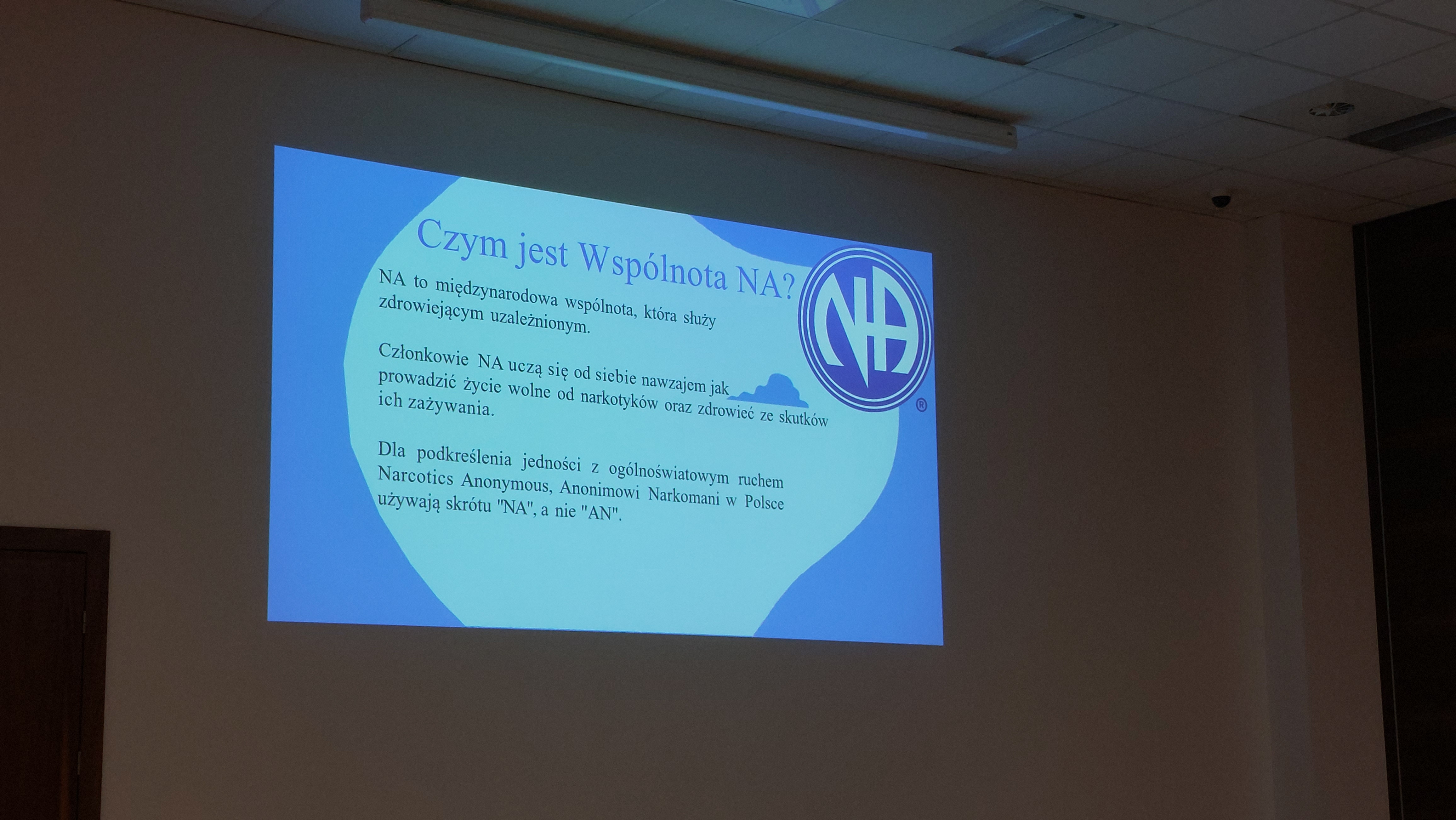 slajd z prezentacji Wspólnoty Anonimowych Narkomanów